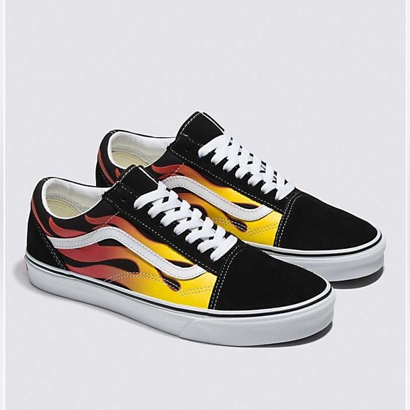 Vans Shoes - Vans classic flame sneakers LIKE NEW